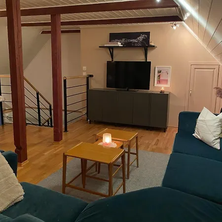 Spacious With Loft Livingroom And Workspace Halden